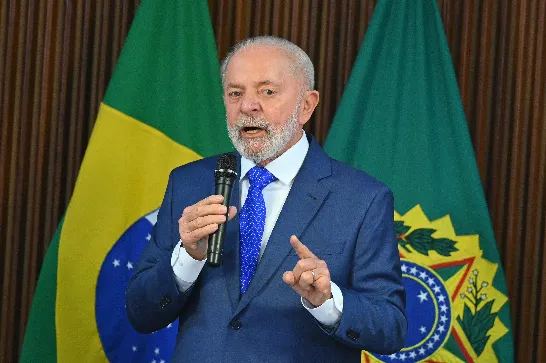 Après avoir proposé de répéter les élections, Lula a lancé une nouvelle idée : un gouvernement de coalition au Venezuela.