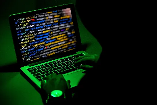 Un collectif de ‘hackers’ aurait ‘menacé’ Gustavo Petro pour “vouloir détruire la Colombie” : “Anonymous n’oublie pas”