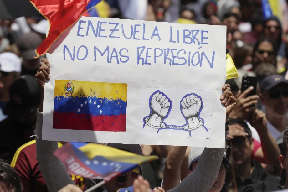 HRW a dénoncé que le régime chaviste a commis "des violations généralisées des droits humains contre des manifestants, des passants, des leaders de l