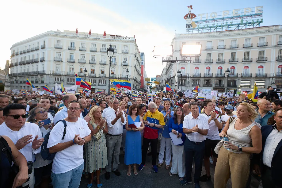 Tête de la protestation à Madrid contre la fraude au Venezuela. (Jesús Hellín/Europa Press)