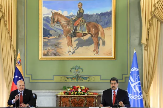Des juristes internationaux ont déposé une plainte devant la CPI pour des crimes contre l'humanité au Venezuela et ont exigé l'émission de mandats d'arrêt.