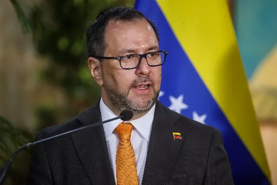 Le chancelier vénézuélien a qualifié Gabriel Boric de "pion soumis de l'impérialisme" en raison de ses critiques à l'égard du régime de Nicolás Maduro.