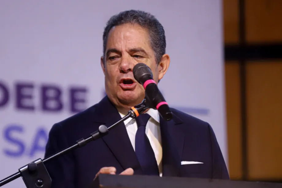 Germán Vargas Lleras a affirmé que la Colombie pourrait finir par reconnaître la victoire de Maduro. - crédit Colprensa