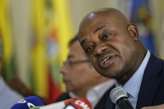 Le chancelier Luis Gilberto Murillo s'est prononcé sur la situation au Venezuela : « Nous continuons les consultations ».
