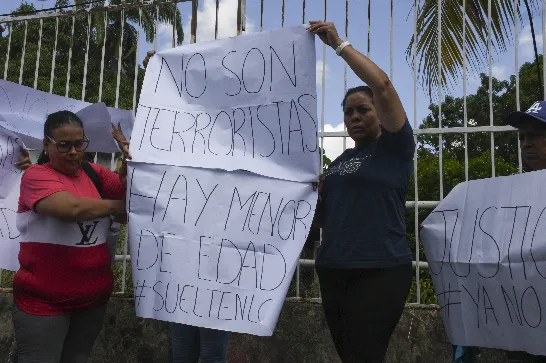 Des dizaines de détenus lors de la rafle postélectorale de Maduro sont des enfants.