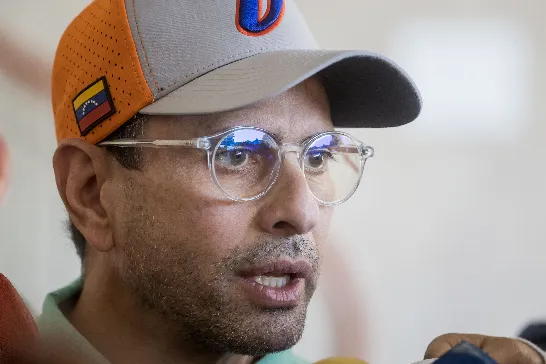 Henrique Capriles a considéré comme "urgent" une négociation pour résoudre la crise politique au Venezuela.