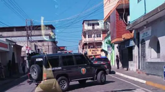La police du régime de Nicolás Maduro perquisitionne le domicile du dirigeant de l'opposition enlevé Biagio Pilieri.