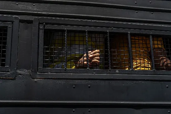 L'Observatoire vénézuélien des prisons a dénoncé des irrégularités dans le transfert des détenus après les protests contre la fraude électorale.