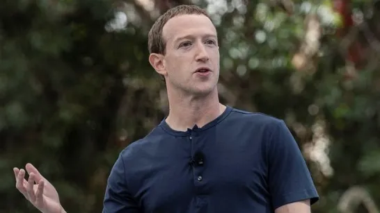 Mark Zuckerberg est maintenant la deuxième personne la plus riche du monde : il a dépassé Jeff Bezos, créateur d'Amazon.
