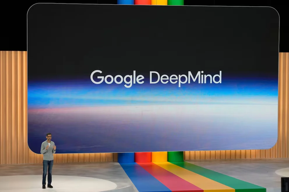 Le système de surveillance de DeepMind a analysé près d'un million de tâches d'agents de codage. (AP)