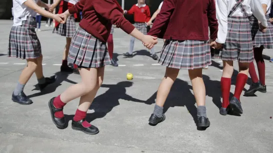 Bogotá mettra en œuvre l'intelligence artificielle dans les écoles pour prévenir les abus et l'exploitation sexuelle des enfants.