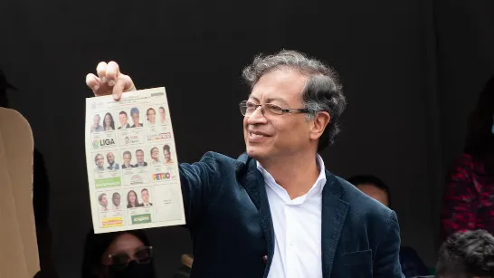 Petro a répondu à la demande qui cherche à le contraindre à s'abstenir de parler de fraude électorale : “Qu'ils ne rêvent pas de censurer le président.”