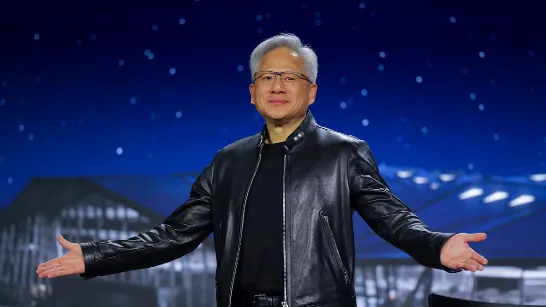 Jensen Huang, PDG de Nvidia, anticipe une ère de contrôle et de surcharge de travail impulsée par l'intelligence artificielle.
