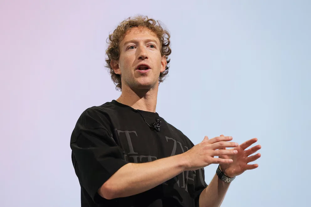 Le fondateur de Facebook non