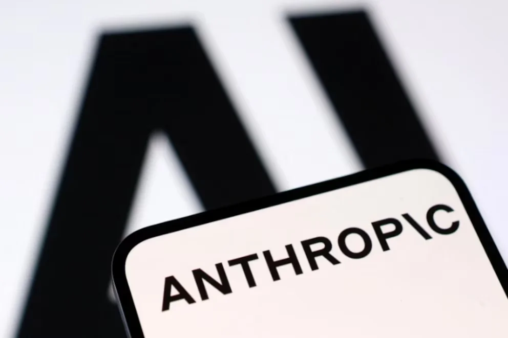 Anthropic a limité l'accès au modèle à des partenaires stratégiques pour des raisons de sécurité internationale. (Reuters)