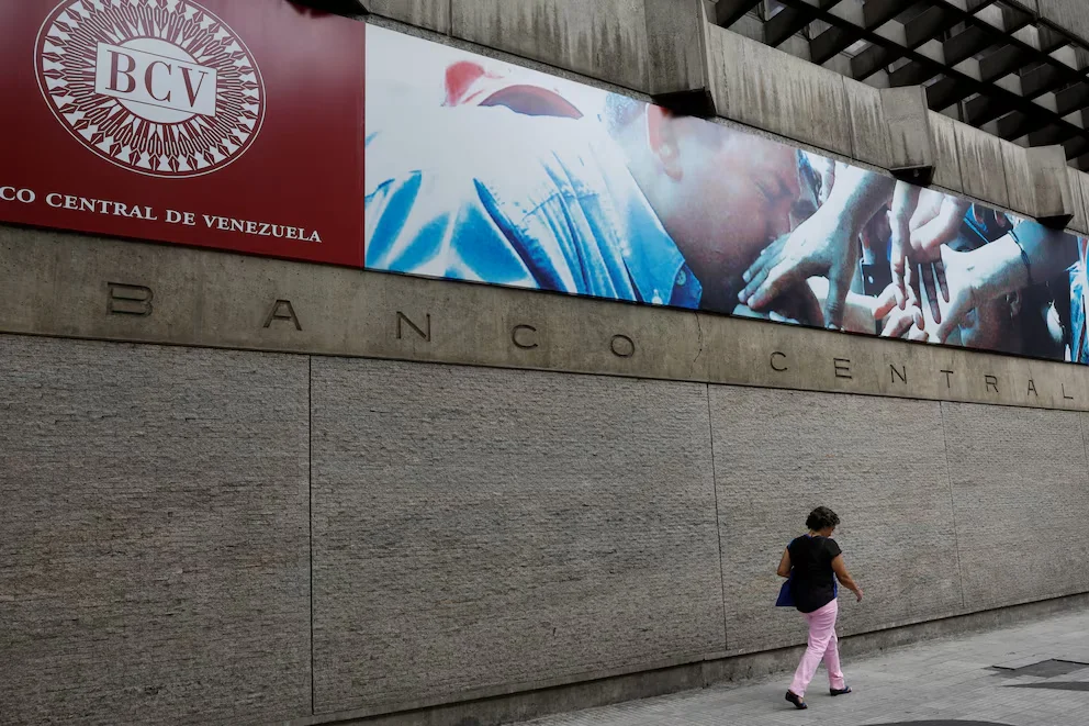 La Banque centrale du Venezuela a fixé le salaire minimum à seulement 27 cents de dollar (Reuters)