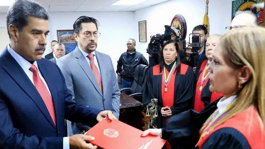 Informe CIDH 2025 : l'impunité et la concentration de pouvoir renforcent le régime de facto au Venezuela.