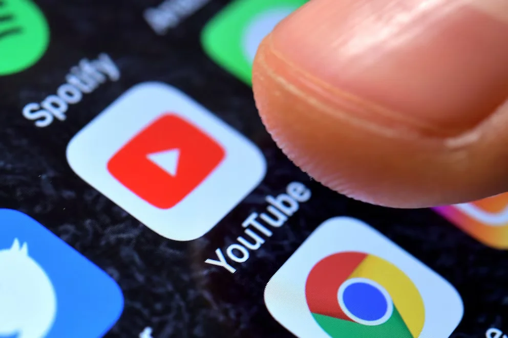 En 2022, les utilisateurs de YouTube se sont davantage intéressés aux vidéos de musique urbaine. (EFE/Sascha Steinbach)