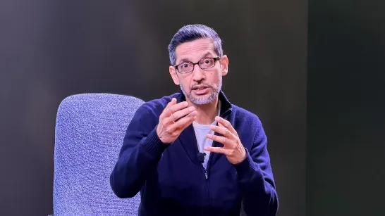 Sundar Pichai, PDG de Google, a raconté à Infobae comment il utilise l'intelligence artificielle dans sa vie personnelle.