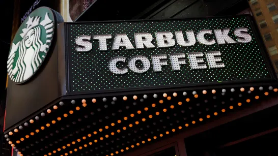 Starbucks retire en toute Amérique du Nord son outil d'intelligence artificielle qui automatisait le comptage des stocks.