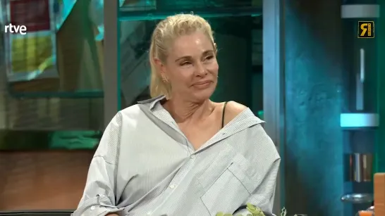 Belén Rueda réfléchit sur l'IA et l'impact des réseaux sociaux dans 'La Revuelta' : "Interdire cela n'est pas bon, ce qu'il faut faire c'est apprendre à l'utiliser."