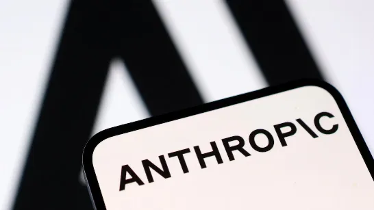 Anthropic dépasse OpenAI, se consolide en tant que startup d'IA la plus valorisée par le marché et frôle le billion de dollars.