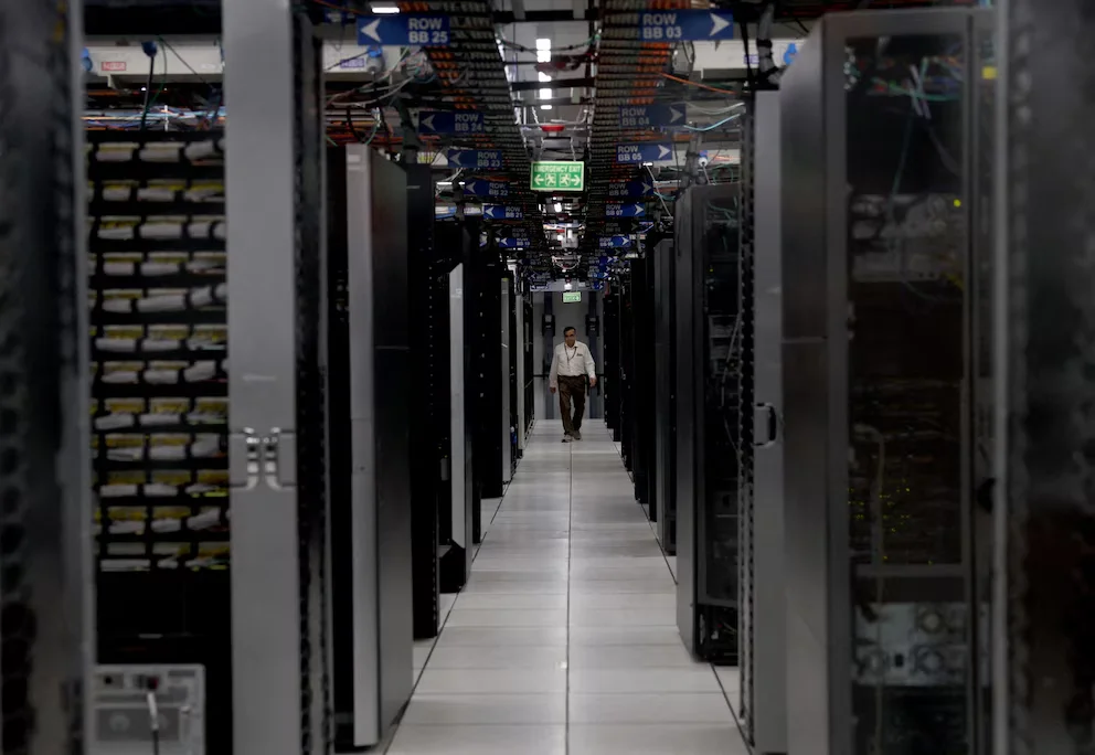 Le manque d'infrastructure locale limite la capacité de nombreux pays à contrôler l'utilisation de l'intelligence artificielle. (Reuters)