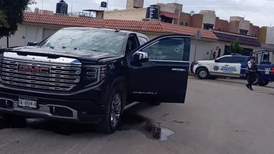 Le leader municipal du PRI à Guanajuato accuse son frère, maire de Cortázar, de fusillade contre sa famille.