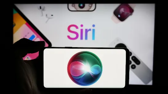 Ni romance ni attachement : la nouvelle version de Siri pour iPhone parlera comme un papa.