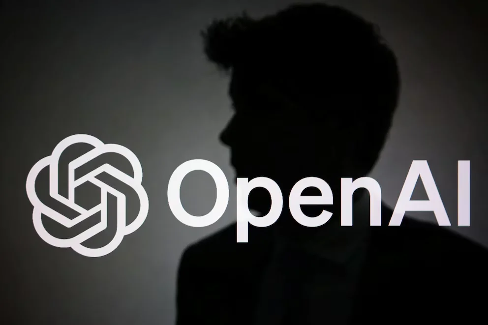 Le chiffre d'affaires d'OpenAI a atteint 13 milliards USD annuels et ses revenus mensuels sont passés à 2 milliards USD vers la fin de 2025 (REUTERS/Dado Ruvic/Illustration)
