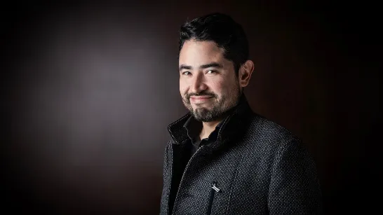 Freddy Vega de Platzi révèle comment l'IA aidera à résoudre les problèmes de santé, d'éducation et de justice en Amérique latine