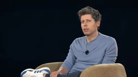 Sam Altman répond à la question de savoir si l'IA réduira la durée de travail : “Je ne m'attends pas à ce que cela change.”