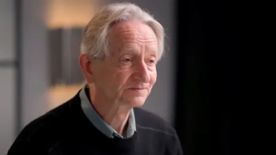 « Peut-être dans 10 ans ou moins » : le Prix Nobel considéré comme le « parrain de l'IA » accélère ses estimations sur le risque d'extinction humaine