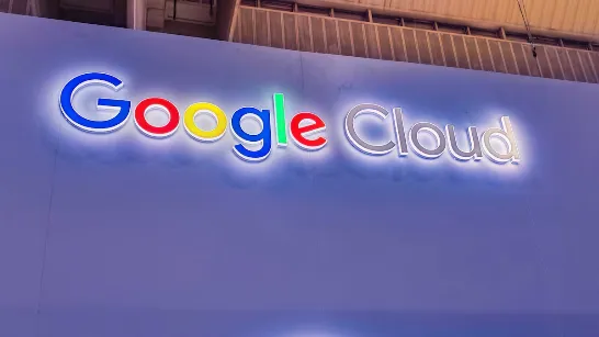 Google Cloud, le business qui croît de 385 % en commandes en attente au sein d'Alphabet