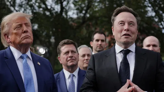 Comment sera le nouveau commandement de guerre autonome du Pentagone et quel rôle jouera Elon Musk Le département américain de la Défense a annoncé la création d'un nouveau commandement dédié à la guerre autonome, qui intégrera des technologies avancées telles que l'intelligence artificielle et les drones. Ce mouvement s'inscrit dans une stratégie