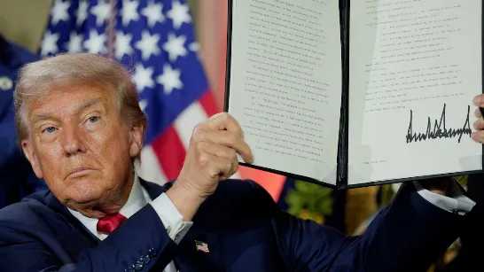 Donald Trump a annoncé la création de la « Force de la Superintelligence » pour coordonner le développement de l'IA aux États-Unis.