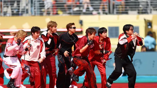 Google révèle les coulisses amusantes de BTS interagissant avec son IA Gemini