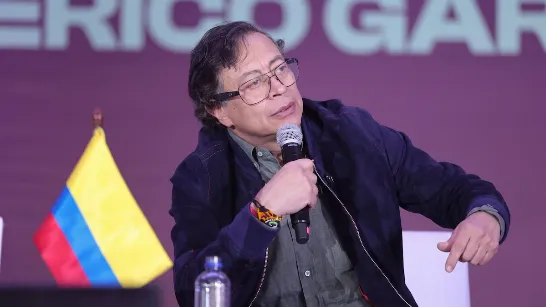 Gustavo Petro prédit la victoire de Morena au Mexique : « presque avec certitude », sa candidate gagnera, dit-il dans le Zócalo.