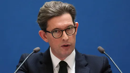 Le chef du MI5 a affirmé que l'Iran tente d'attaquer des bases militaires au Royaume-Uni