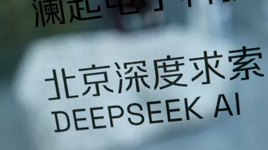 Les États-Unis ont interdit l'IA de DeepSeek dans les agences civiles fédérales pour des risques liés à la sécurité nationale.