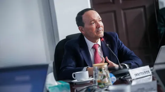 Le ministre salvadorien des Finances a déclaré que le pays devra faire face à une réduction significative des dépenses publiques dans le domaine de la sécurité. Il a souligné que cette décision vise à améliorer l'efficacité du gouvernement.