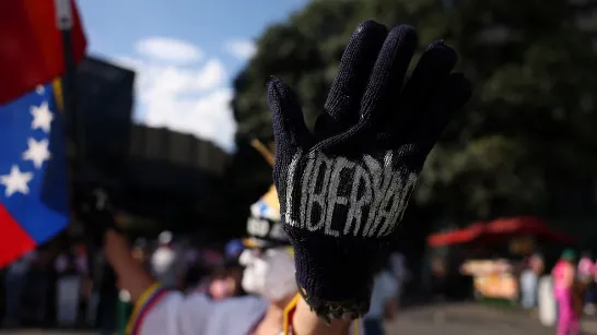 Des manifestations d'opposition se sont déroulées au Venezuela : les manifestants ont défilé dans plusieurs villes pour exiger des élections présidentielles.