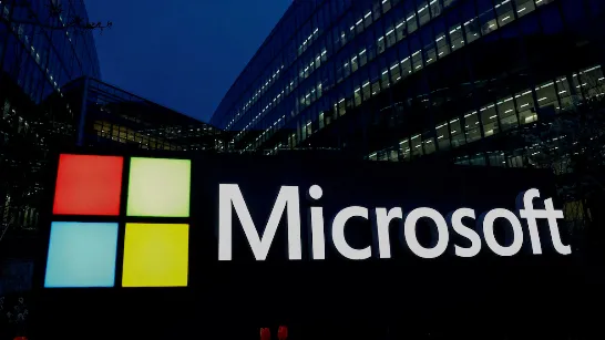 Microsoft a proposé des départs volontaires à environ 60 000 employés dans quatre pays