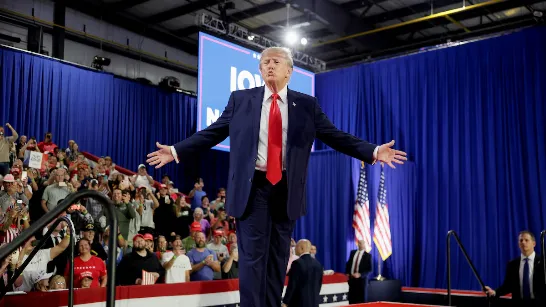 Donald Trump a annoncé qu'il interdirait l'utilisation du terme « intelligence artificielle » car il le considère comme inexact.